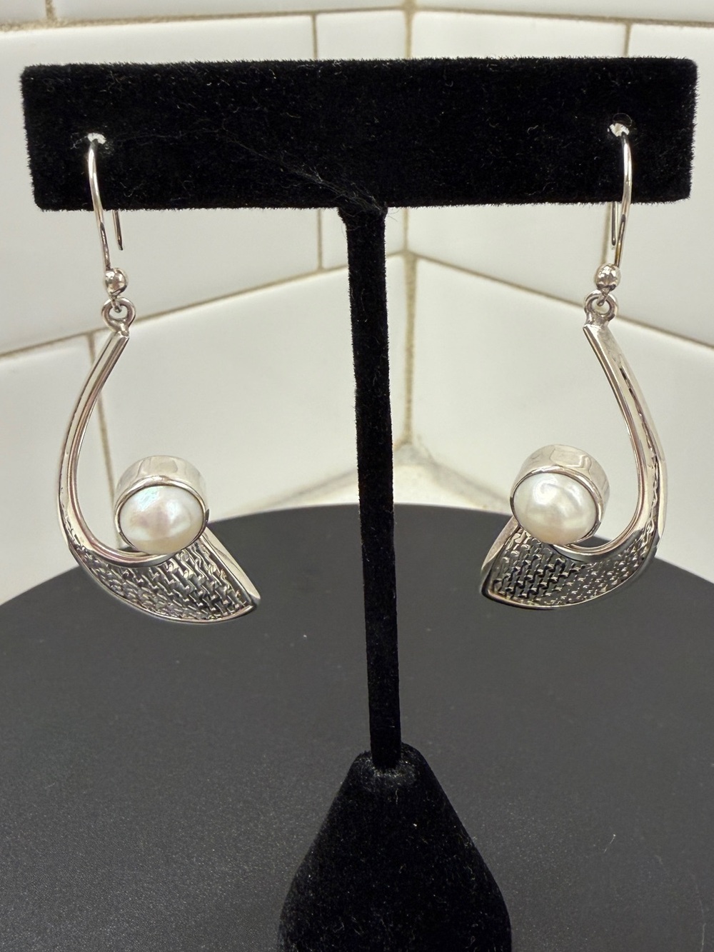 Sterling Silver Pearl Drop Earrings - White Pearl